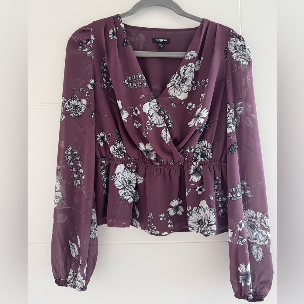 Express Floral Blouse - Plum